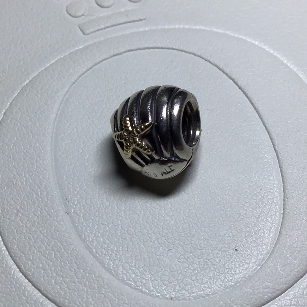 Pandora Seashell with 14K Gold Starfish